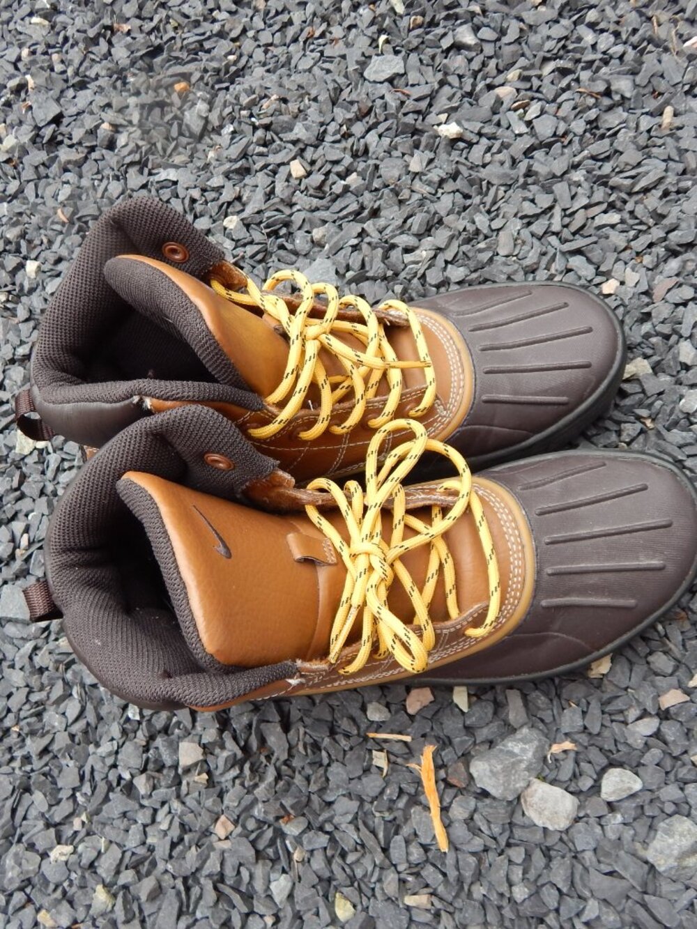 Youth Boys Duck Size 6 (6Y) Hiking Boots Nike ACG Woodside 415077-200 Worn 1X - Picture 2 of 7